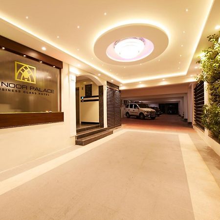 Al Noor Palace Business Class Hotel Chennai Exterior photo